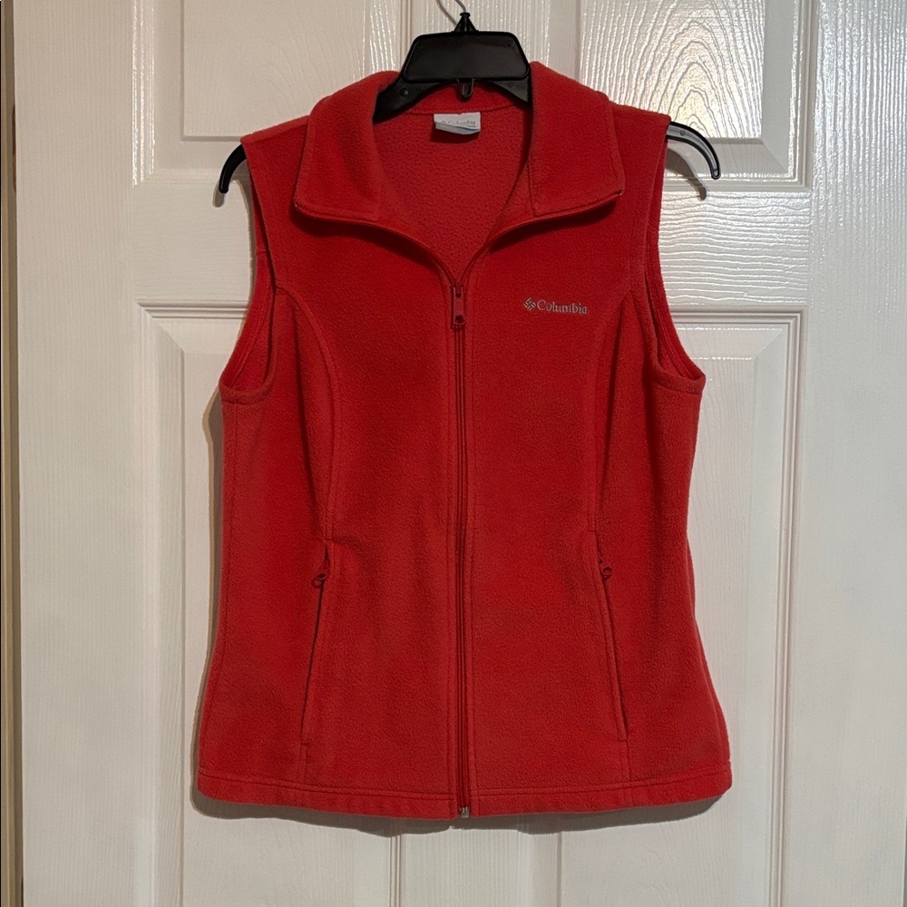 Columbia fleece vest